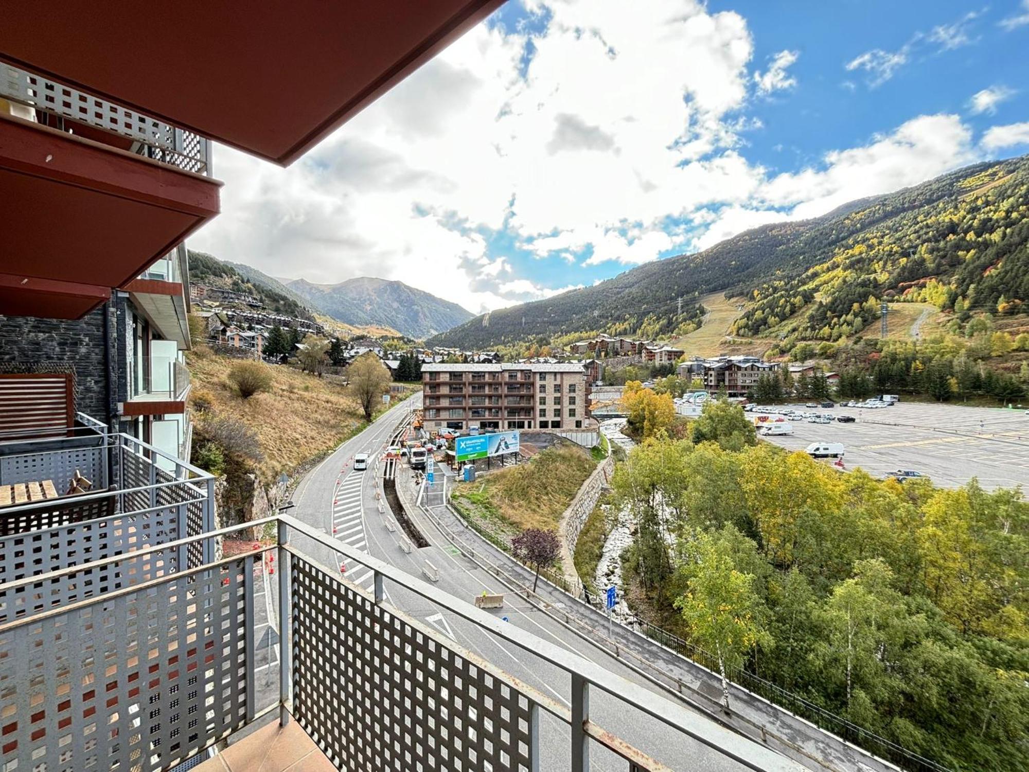 Life And Apartment A Pie De Pistas, เอลตาร์แตร์ ภายนอก รูปภาพ