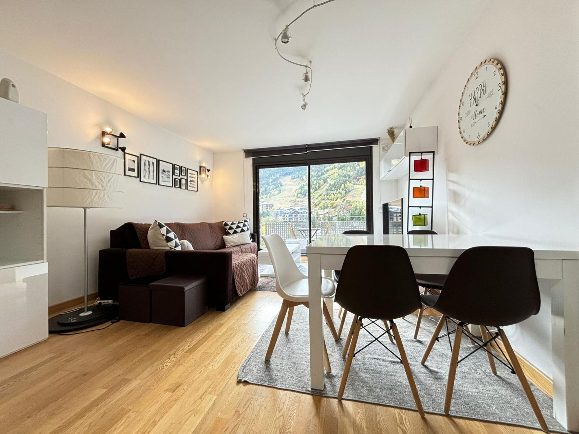 Life And Apartment A Pie De Pistas, เอลตาร์แตร์ ภายนอก รูปภาพ